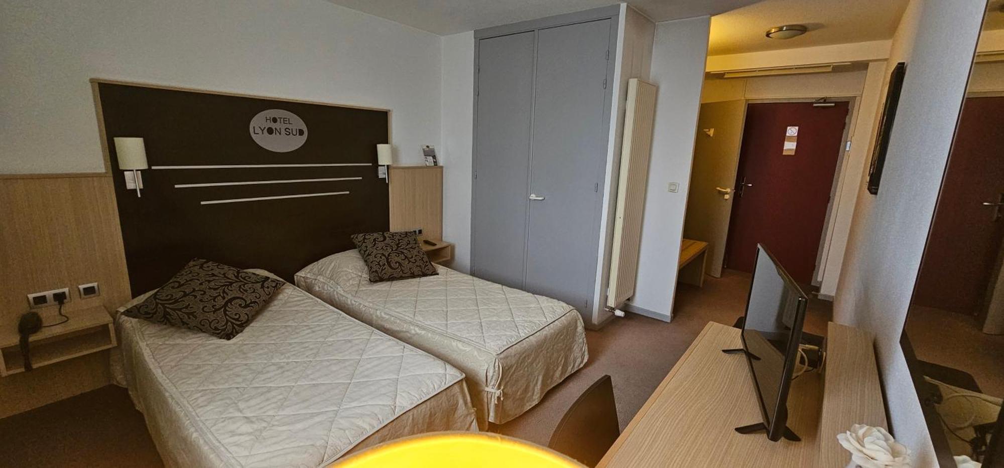 Hotel Lyon Sud, Pierre Benite, St Genis Laval Kültér fotó